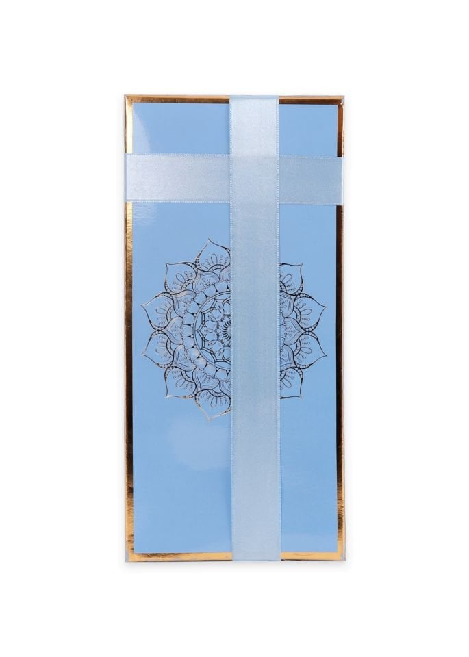 ECRİN SERİSİ KUTULU (Pamuk Seccade+Güpürlü Şal+İnci Tespih) NO:1 BEBE MAVİ