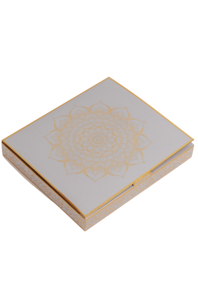 HİRA SERİSİ (Kuran+Pamuk Seccade+inci vavlı Tespih+Taşlı Zikirmatik+Ayraç) GRİ