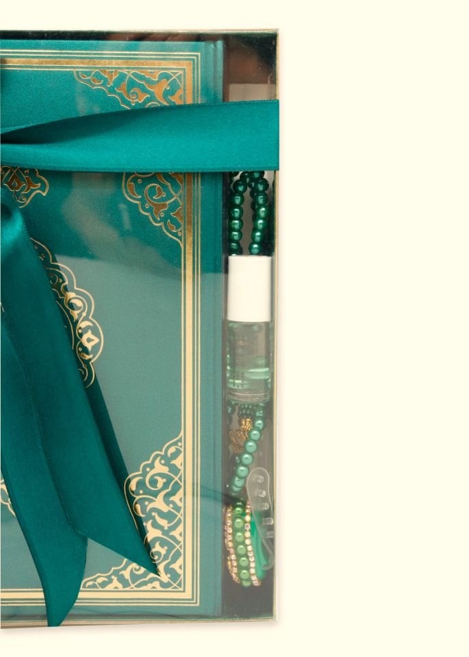 İSMİHAN SERİSİ (Orta Boy Kuran+Tespih+Esans+Zikirmatik) YEŞİL