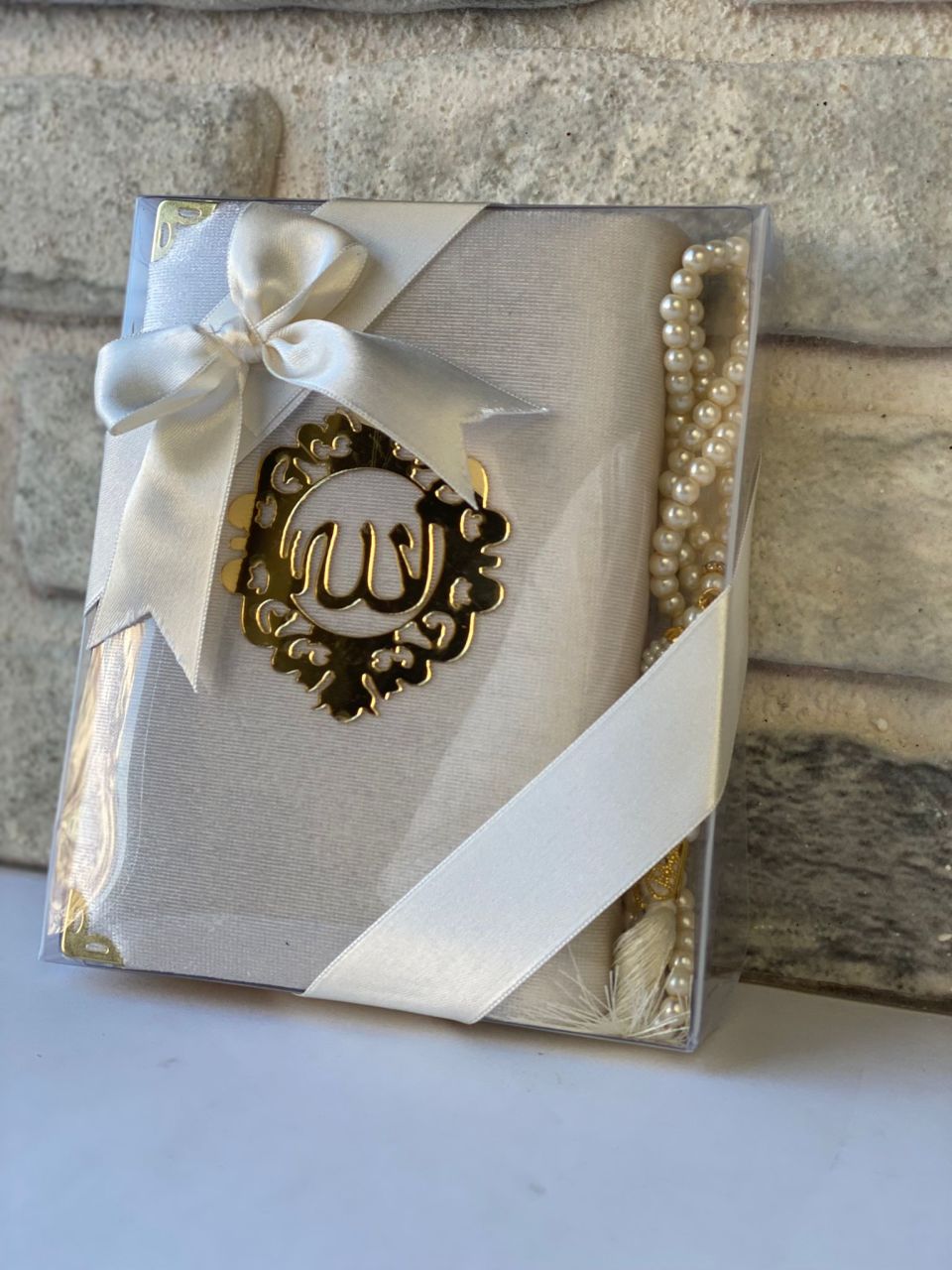 KADİFE KAPLI KURAN-I KERİM ÇANTA BOY İNCİ TESPİH HEDİYELİK SET