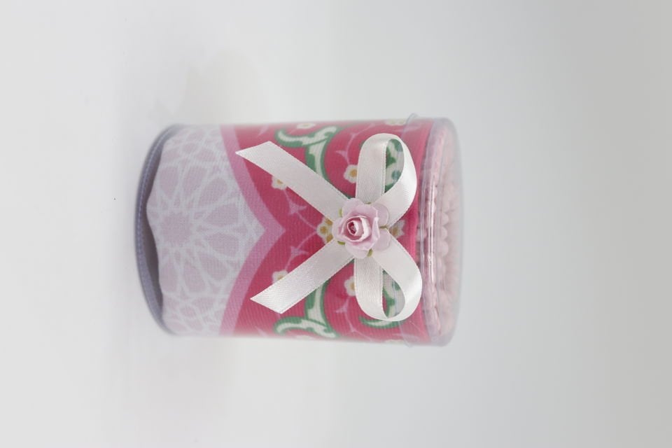 ÇOÇUK SECCADE+TESPİH (SİLİNDİR KUTU) MAVİ RENK - PEMBE RENK