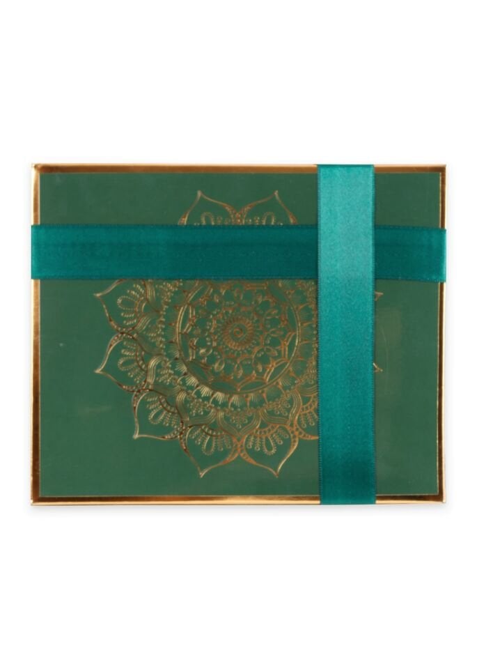 HÜMA SERİSİ KUTULU (Seccade+Kuran+Nakış Kese+Disko Top Tespih) NO:1 YEŞİL