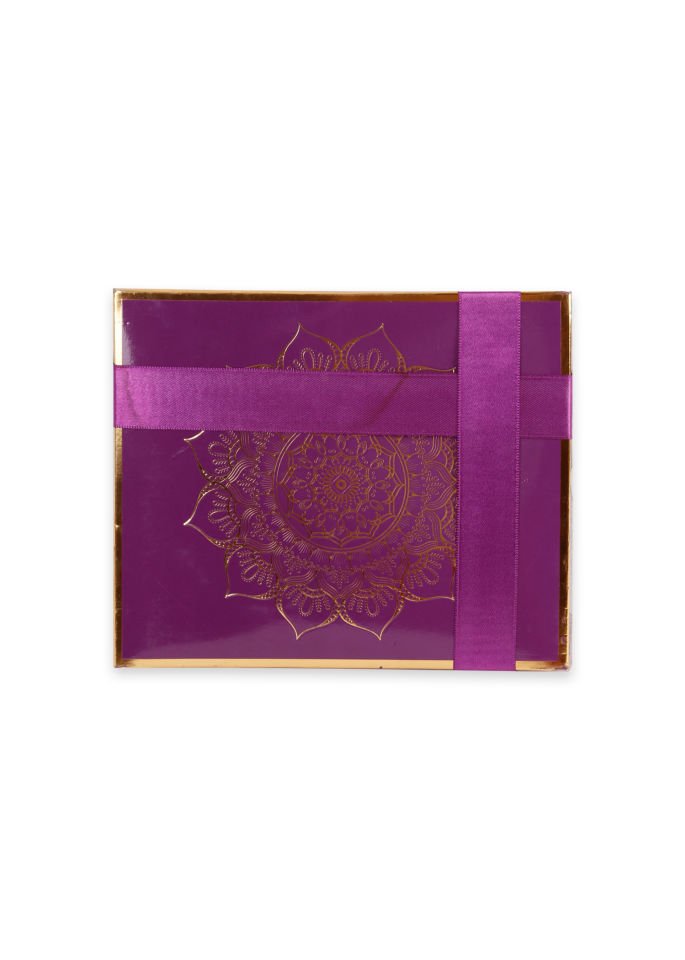 LİNA SERİSİ 3'LÜ SET (Çanta Boy Termo Kuran+Seccade+İnci Tespih) N0:1 MÜRDÜM