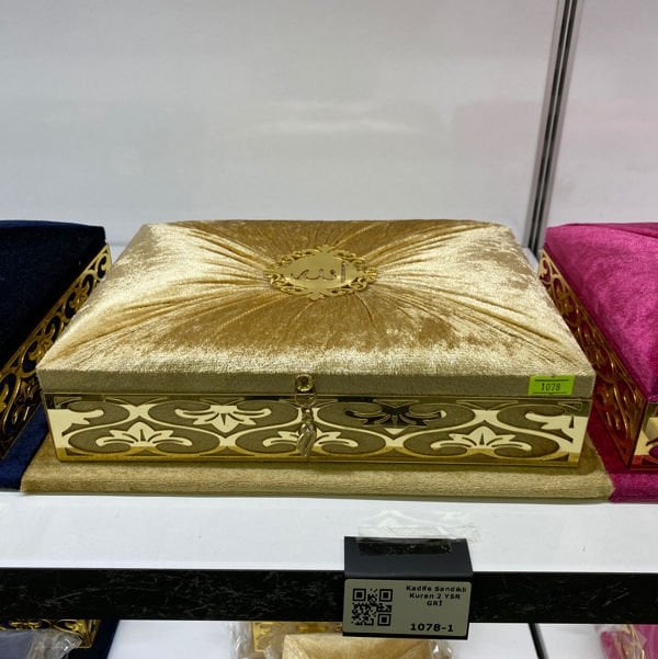 Kadife Büzgülü Sandıklı Kuran YEŞİL