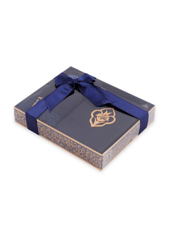 AFRA SERİSİ KUTULU (Pamuk Seccade+Yasin+İnci Tespih+Güpürlü Şal) Set NO:1 LACİVERT