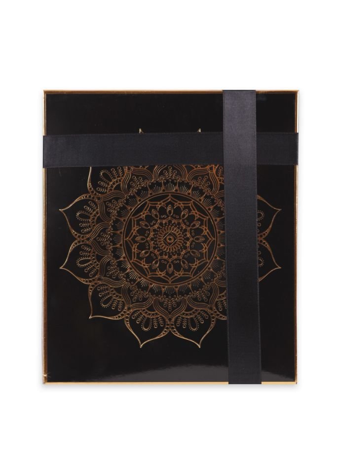 VERA SERİSİ KUTULU KARE SET (Seccade+Şantuk Yasin+İnci Tespih) NO:1 SİYAH