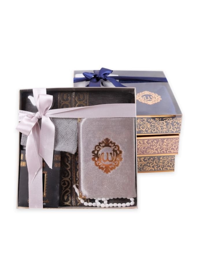 ADİL SERİSİ KUTULU (Astarlı Seccade+Takke+Esans+Tespih+Kadife Kuran)SET NO:1