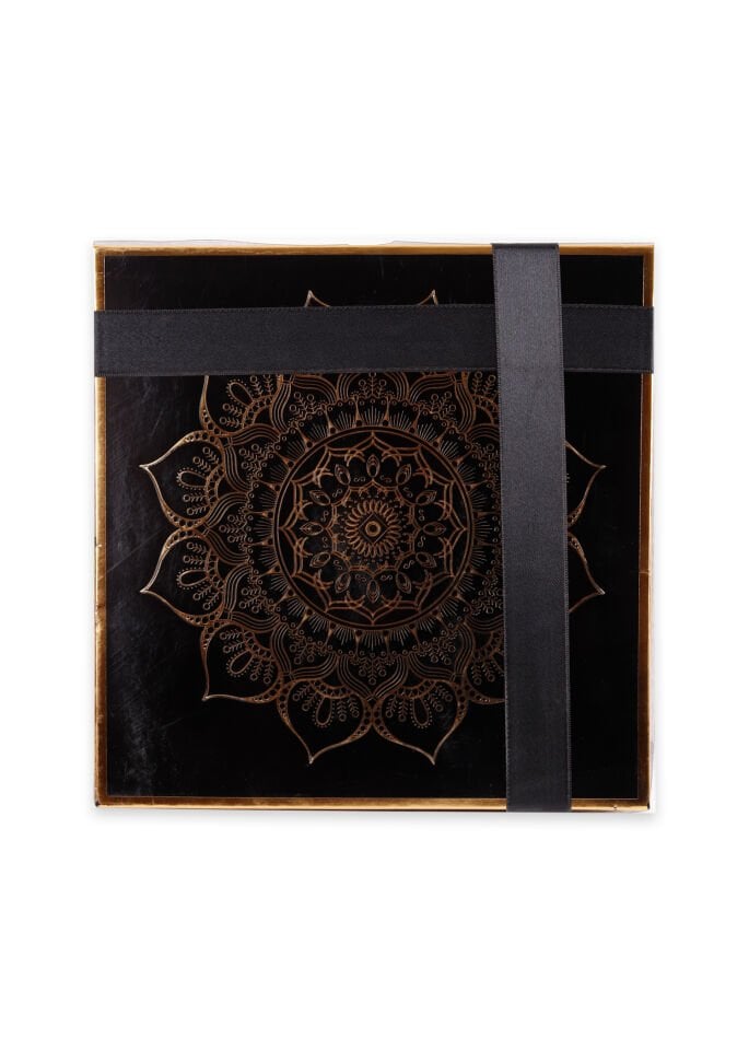 ADİL SERİSİ KUTULU (Astarlı Seccade+Takke+Esans+Tespih+Kadife Kuran)SET NO:1 SİYAH