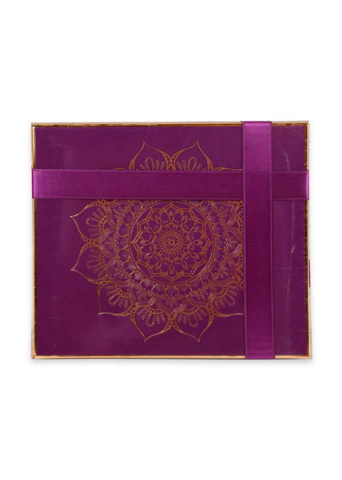 MEVA SERİSİ KUTULU KARE SET (Madalyonlu Çanta+ Şantuk Yasin+ İnci Tespih) NO:1 MÜRDÜM