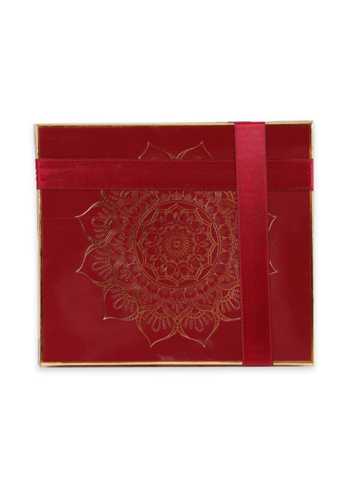 MEVA SERİSİ KUTULU KARE SET (Madalyonlu Çanta+ Şantuk Yasin+ İnci Tespih) NO:1 BORDO