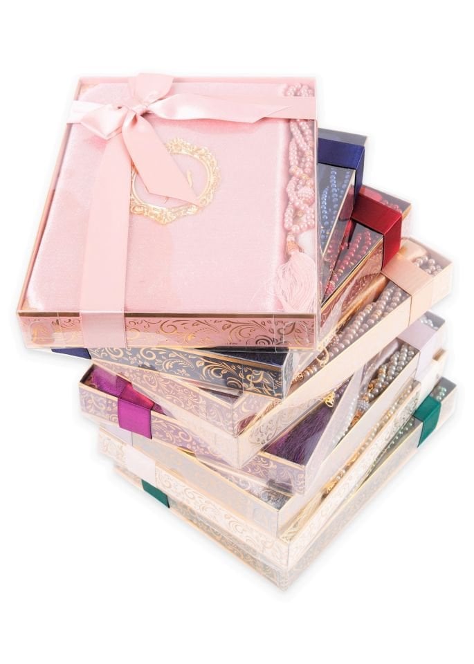 BERRA SERİSİ KUTULU (Pamuk Seccade+ 128 Sayfa Yasin+İnci Tespih ) NO:1 BEBE MAVİ