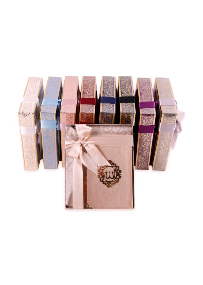 AMİNE SERİSİ KUTULU (Pamuk Seccade+İnci Tespih+Şantuk Kaplama Kuran) NO:1